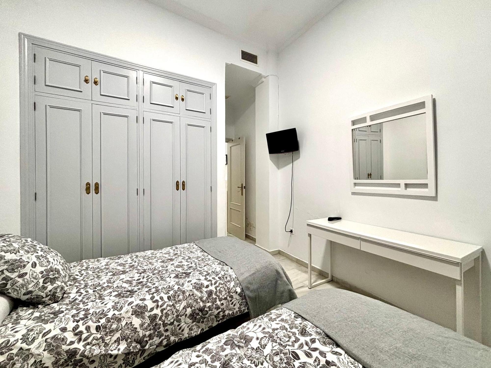El Reloj Del Viajero 2 Apartamento Sevilha Exterior foto
