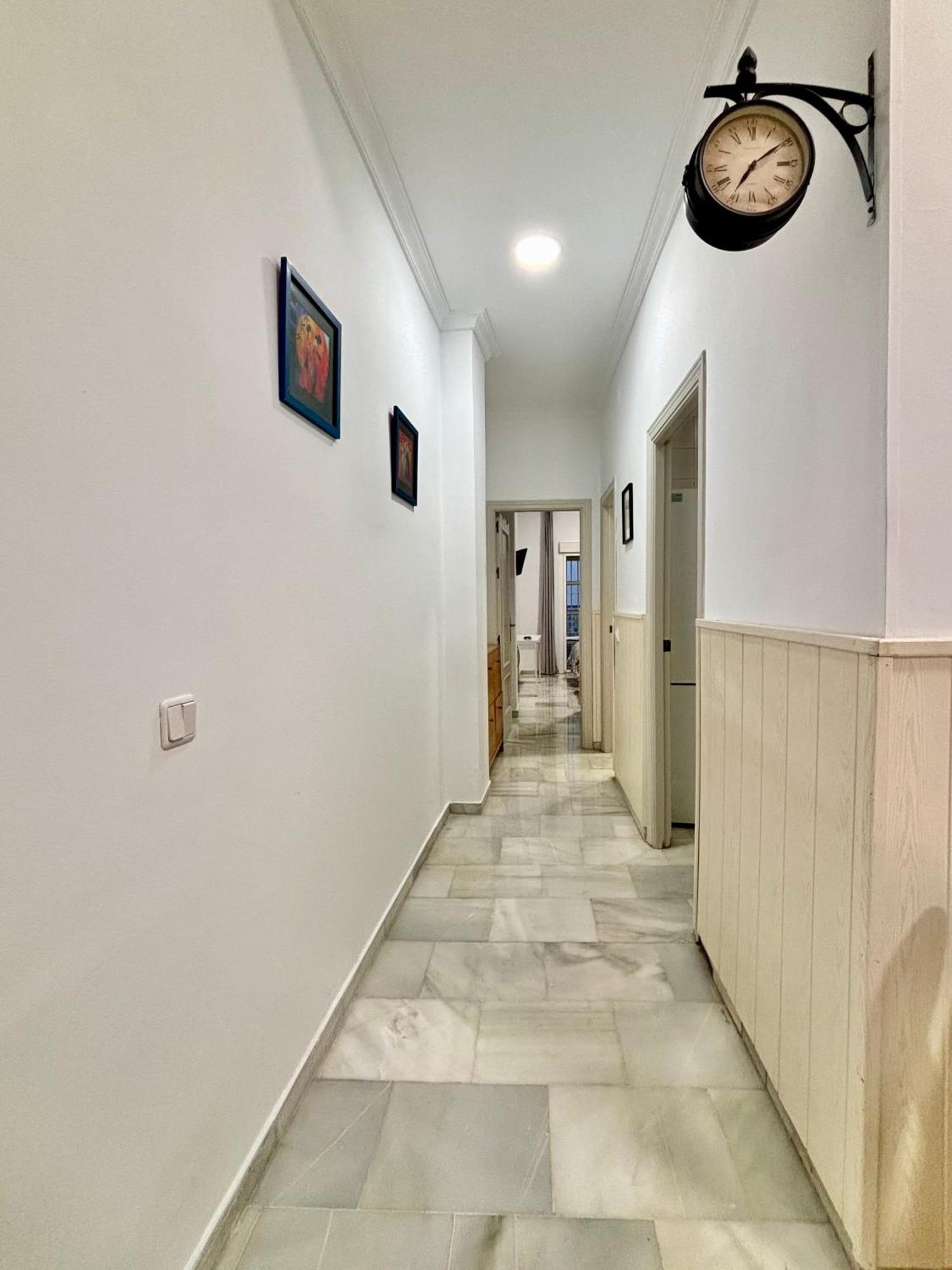 El Reloj Del Viajero 2 Apartamento Sevilha Exterior foto
